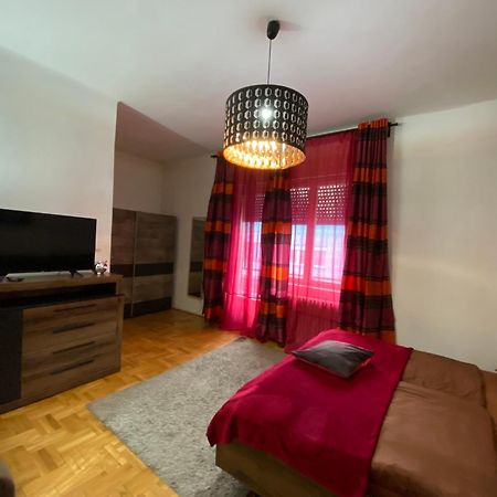 Monolit Budapest Center Guesthouse Екстериор снимка