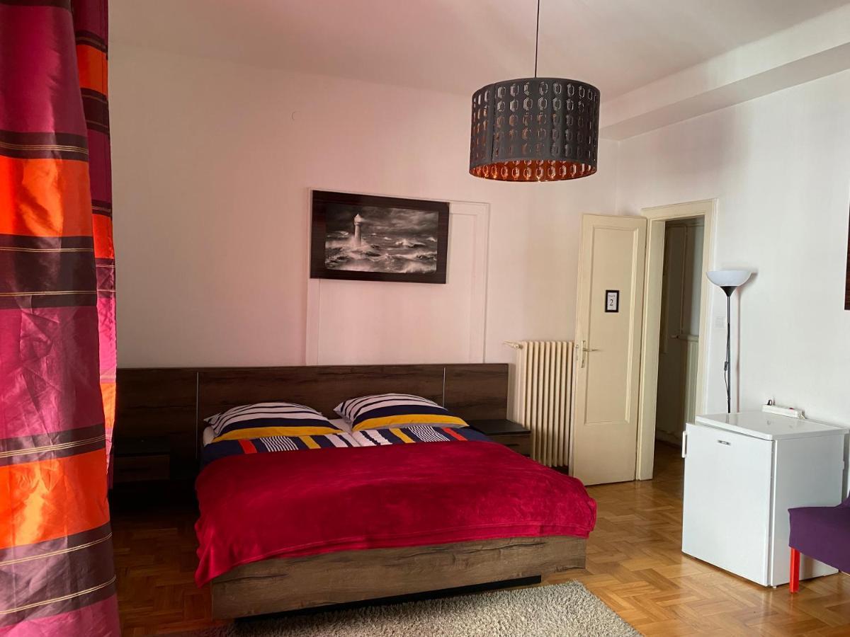 Monolit Budapest Center Guesthouse Екстериор снимка