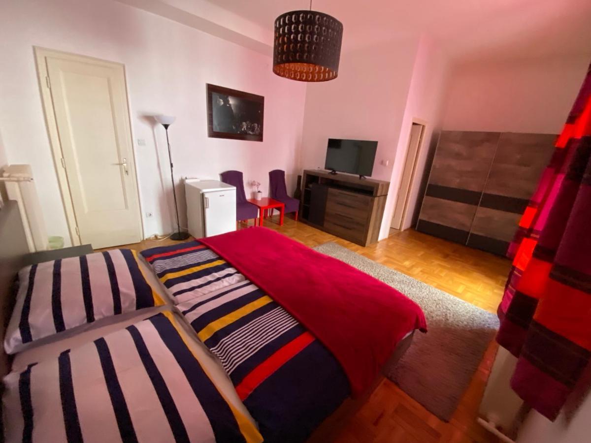 Monolit Budapest Center Guesthouse Екстериор снимка