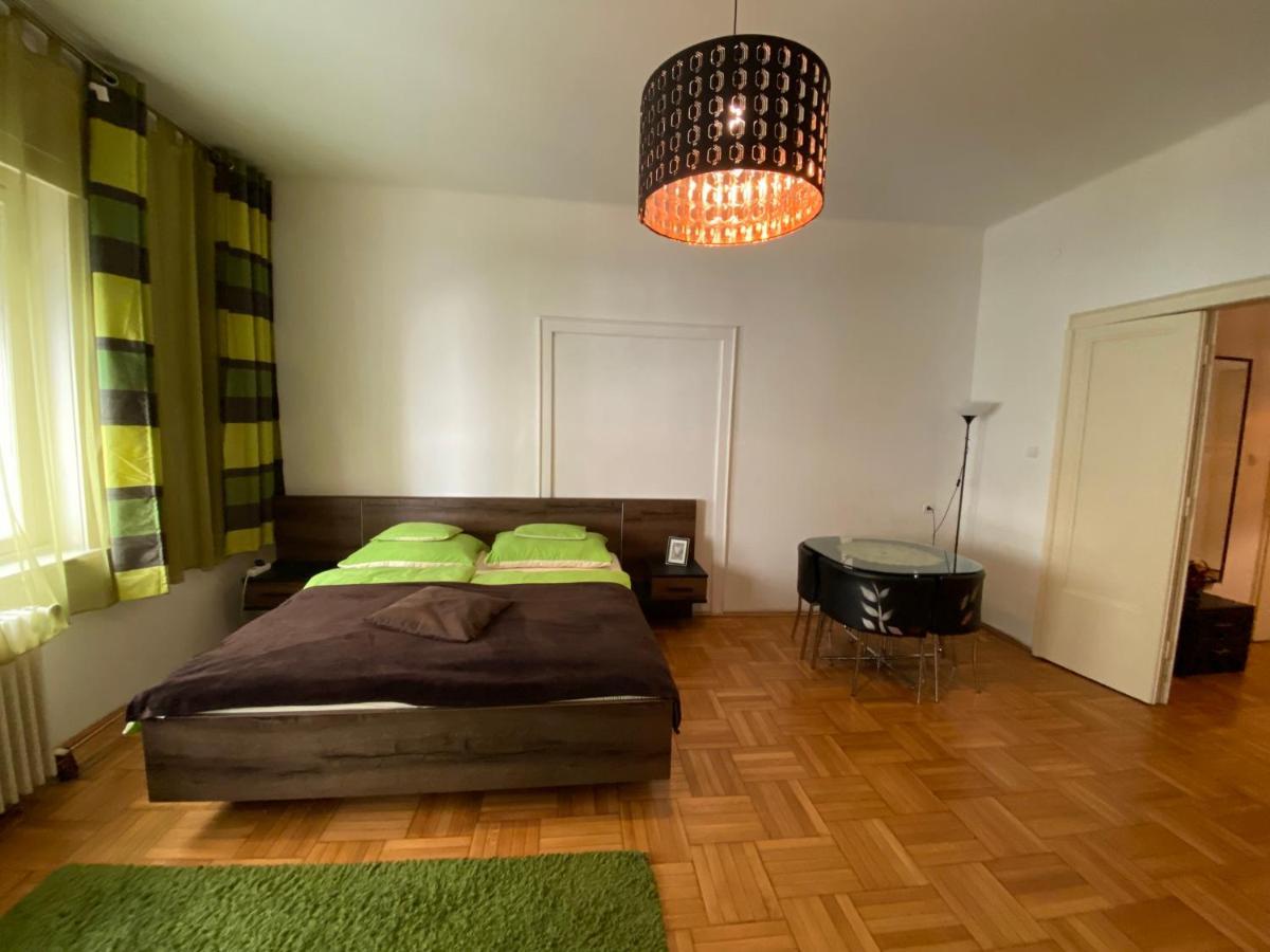 Monolit Budapest Center Guesthouse Екстериор снимка
