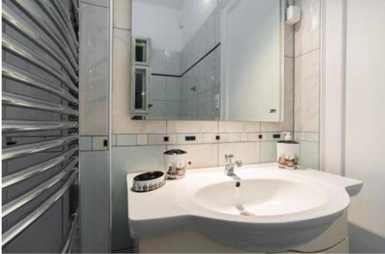 Monolit Budapest Center Guesthouse Екстериор снимка