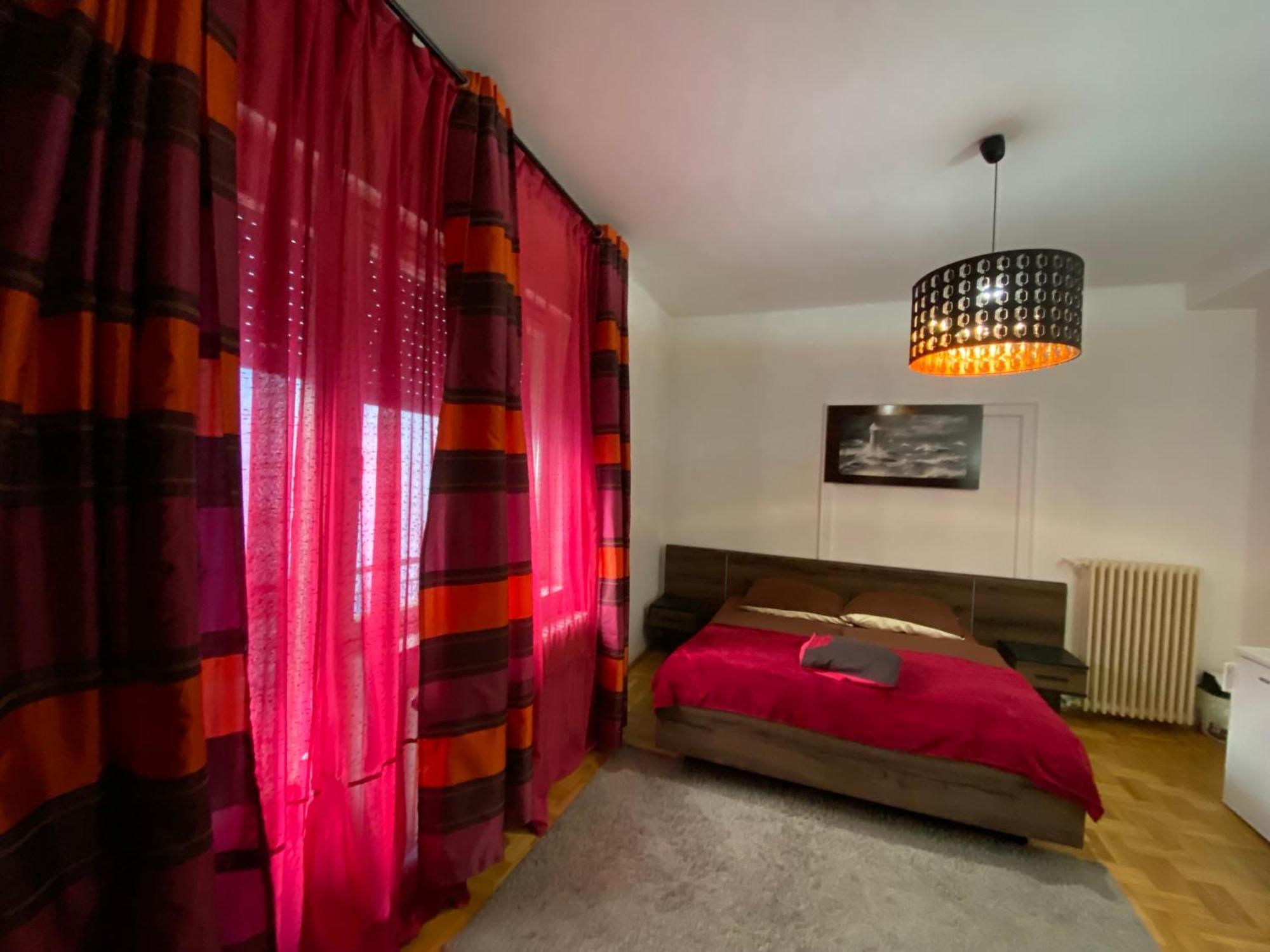 Monolit Budapest Center Guesthouse Екстериор снимка